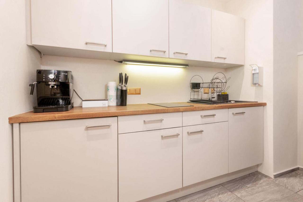 Zentral - Netflix - 2 Stoecke - Arbeitsplatz Apartment Vienna Exterior photo