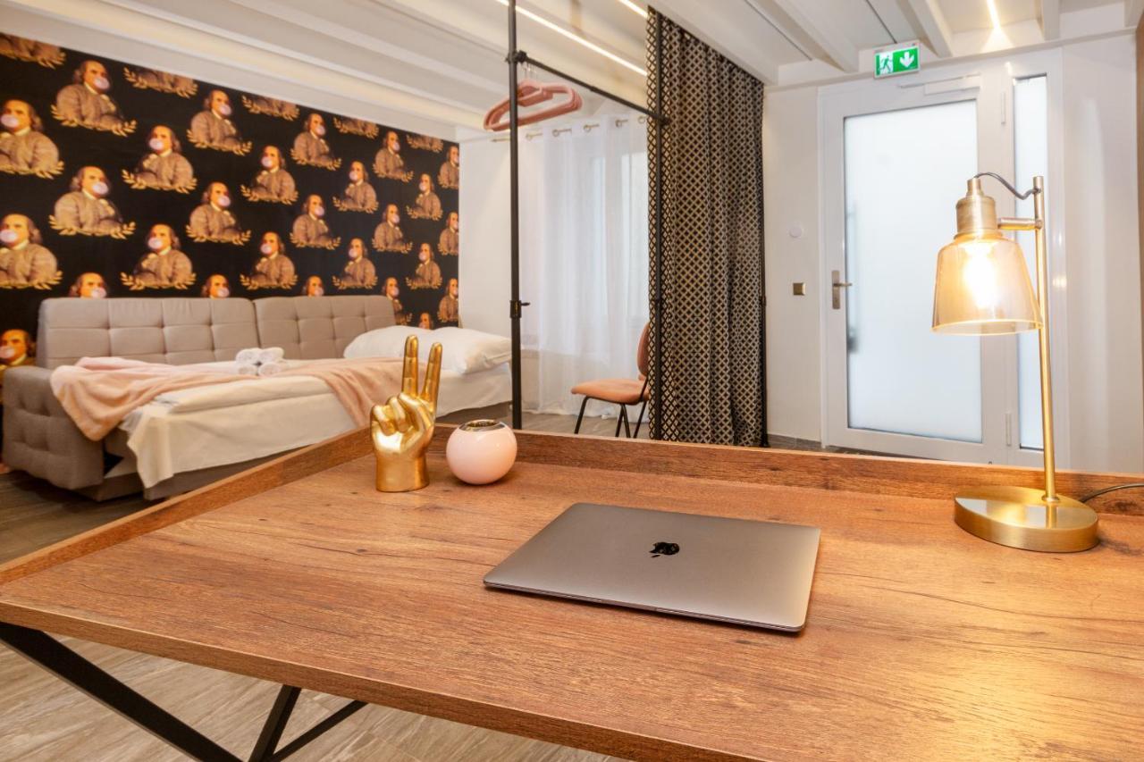 Zentral - Netflix - 2 Stoecke - Arbeitsplatz Apartment Vienna Exterior photo